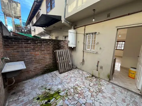 Depto Tipo Casa 3 ambientes con 1 baño