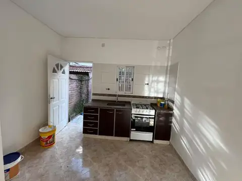 Depto Tipo Casa en Alquiler de 2 dormitorios