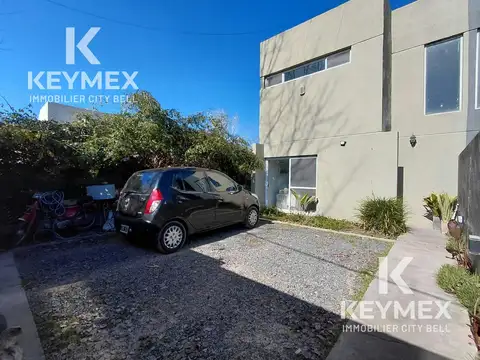 Depto Tipo Casa en Venta de 3 ambientes
