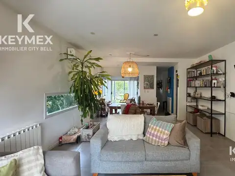 Depto Tipo Casa en Venta en Joaquín Gorina, USD 140.000