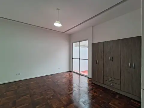 Depto Tipo Casa en Alquiler de 2 dormitorios