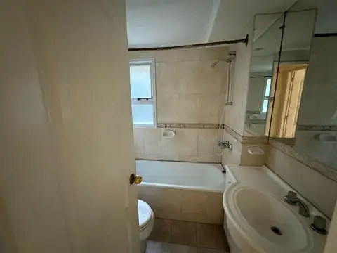 Departamento en Alquiler en S4 Area Fundacional, $ 890.000
