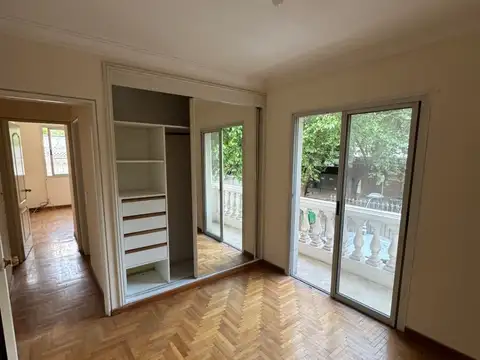 Departamento 5 ambientes con 1 baño