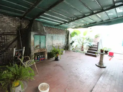Depto Tipo Casa en Venta con 2 cocheras