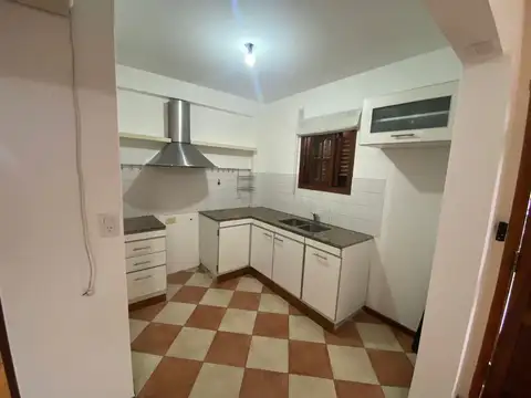 Casa en Venta en Ezpeleta Este, USD 75.500