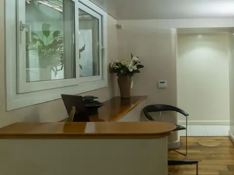 Oficina en Venta al Este