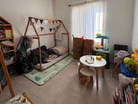 CASA EN VENTA EN PEHUAJO CON PATIO