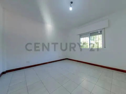 ALQUILER - DEPARTAMENTO - PLANTA ALTA - 3 AMBIENTES -  EMPALME GRANEROS, ROSARIO