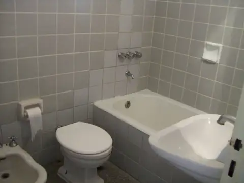 Departamento en Alquiler en Almagro, $ 600.000