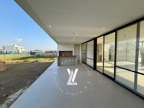 Casa 4 ambientes en venta en Puerto Nizuc a estrenar