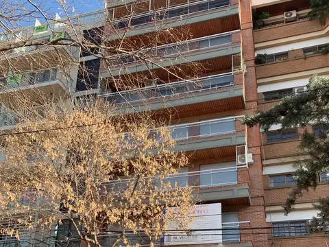 Mendoza 5500, Piso 2