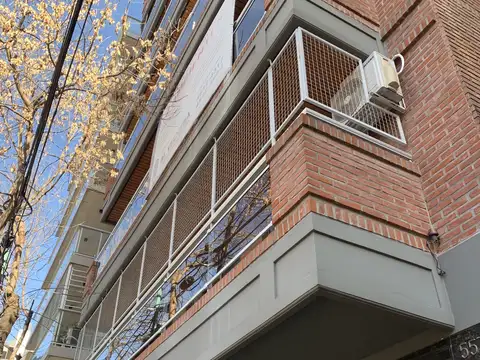 Mendoza 5500, Piso 2