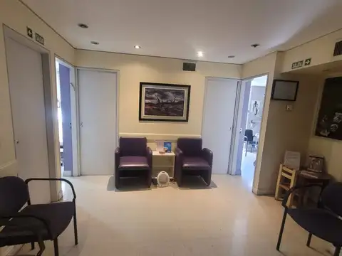 Oficina en Alquiler en Recoleta, $ 900.000