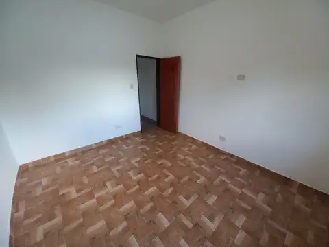 Departamento en Alquiler en Rafael Calzada, $ 500.000