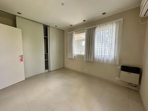 Casa en Venta en Funes, USD 250.000