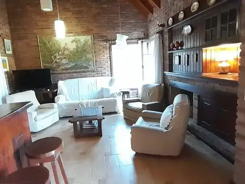 Casa en Venta en Pinamar, USD 275.000
