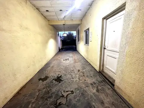 CASA EN LOTE PROPIO