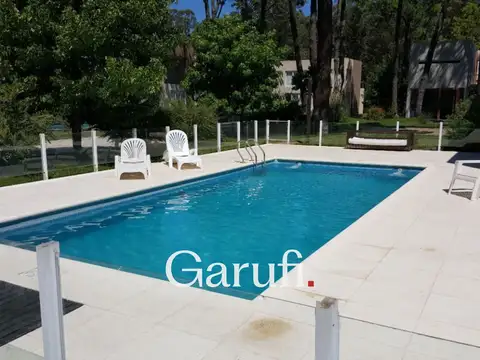 Duplex en Alquiler temporal 3 ambientes en Ostende con piscina