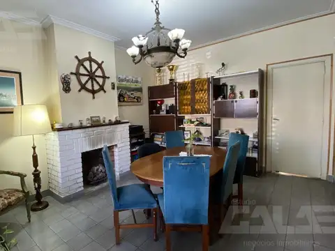 Casa 4 ambientes con 3 baños