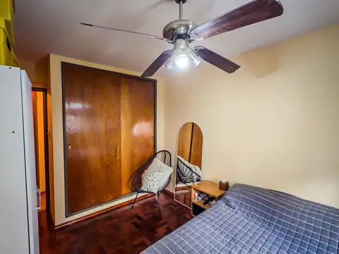 San Lorenzo 219 , Piso 3