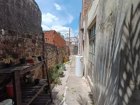 VENTA CASA 4 AMBIENTES LOTE PROPIO APTO CRÉDITO A RECICLAR, ACEPTA PERMUTA