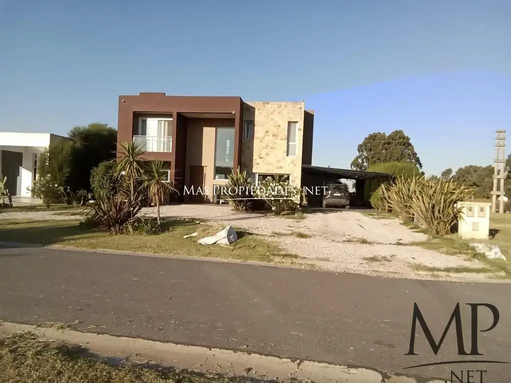 Casa en Venta en Canning Barrio La alameda 5 Ambientes 100