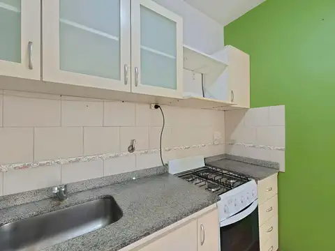 Depto Tipo Casa 2 ambientes con 1 baño