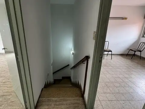 Departamento 5 ambientes con 2 baños