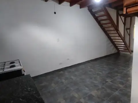 Depto Tipo Casa en Alquiler en La Reja, $ 450.000