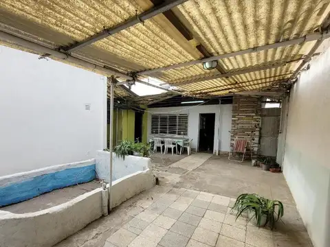 EN VENTA - TERRENO DE 144 M2 - BARRIO ESPAÑA Y HOSPITALES