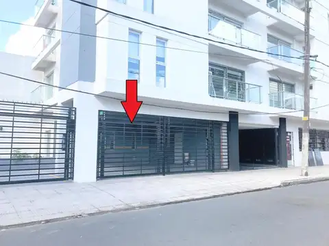 Ultimas! Cochera cubierta Santos Lugares portón automat