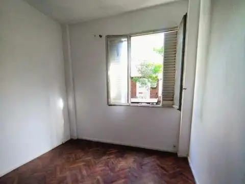 Sarmiento 4100