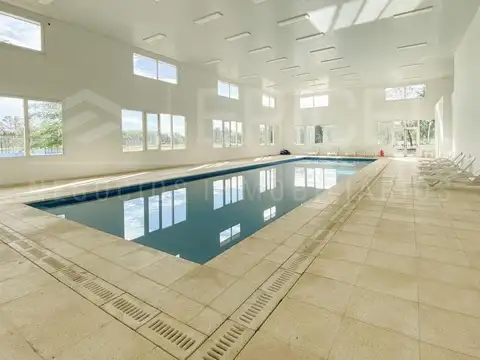 Terreno en Venta de 833,0 m2