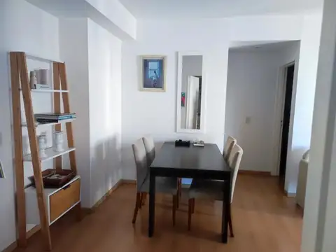 Cuba 2300, Piso 8