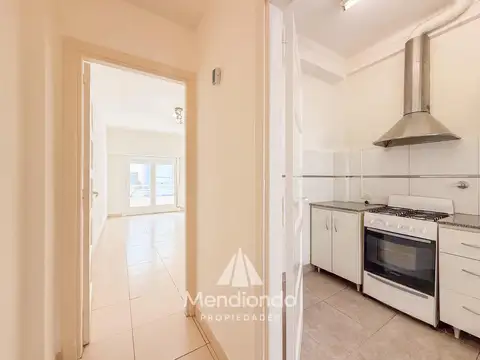 Depto Tipo Casa 3 ambientes con 1 baño