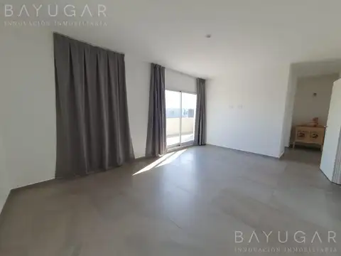 Casa en Alquiler al Oeste