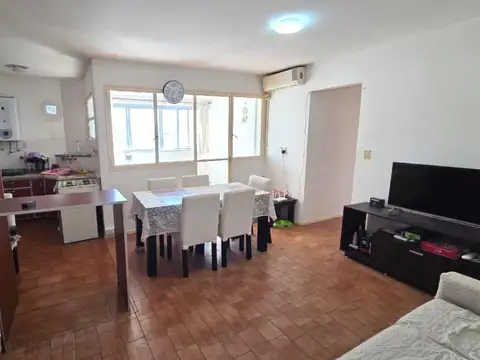 Venta Departamento 4 ambientes muy luminoso !