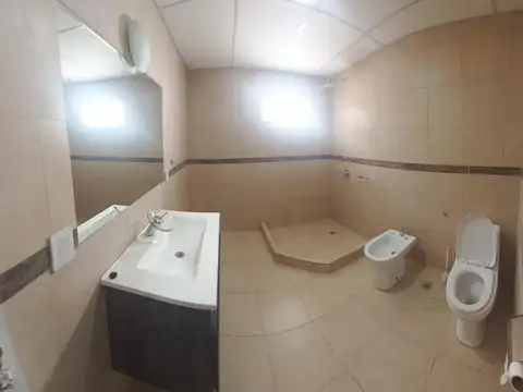 Casa en Alquiler de 3 dormitorios