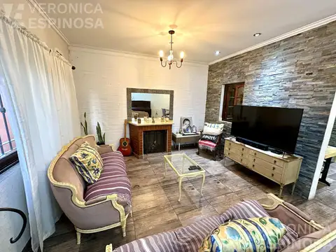Casa en Venta en Moron Sur, USD 160.000