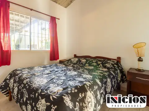 Casa 3 ambientes con 1 baño