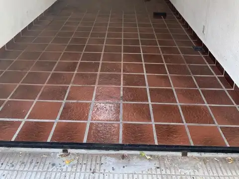 Cochera en Venta Fija