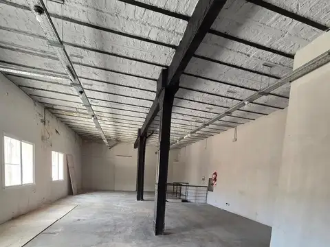 Deposito de 1900m2 - Mixtura 4 - Parque Patricios - Distrito Tecnológico