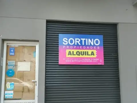 Local comercial a metros de a estacion