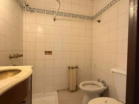 Departamento 7 ambientes con 5 baños