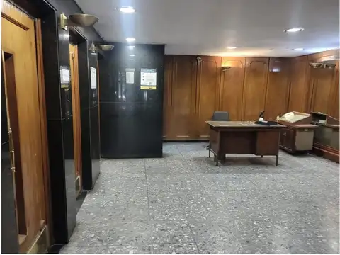 Oficina, Tucuman 700