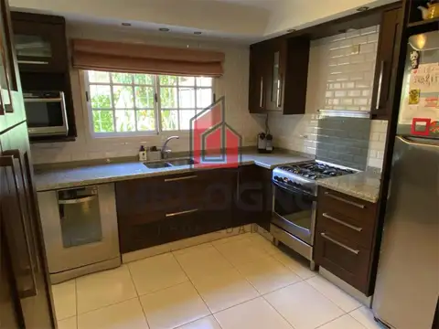 Duplex en Moreno Norte