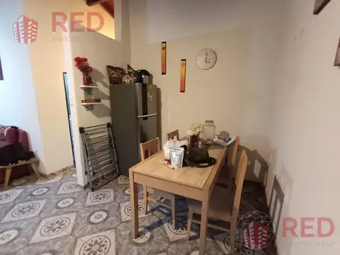 Casa en Venta con 4 cocheras