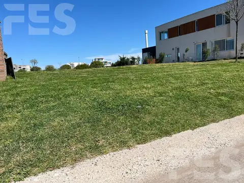 Terreno en Venta en Puertos - Barrio Costas, USD 168.000