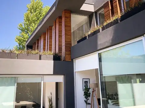 Casa en Venta de 5 dormitorios