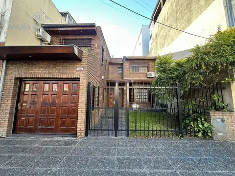 Casa 6 Ambientes con Jardín, Pileta, Galería y Parrilla en Florida - Apto Crédito